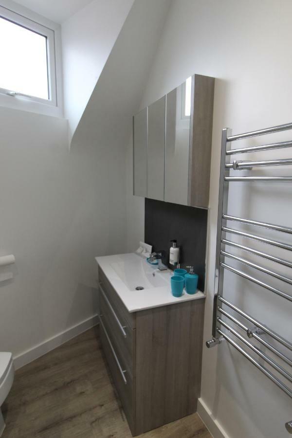 2 Serviced Apartments In Childwall-South Liverpool - Each Apartment Sleeps 6 Zewnętrze zdjęcie